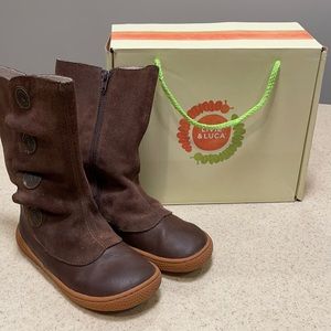 Livie & Luca Tempo Mocha Boot Size 3